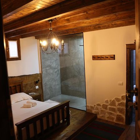 Anhel Hotel Berat Exterior foto