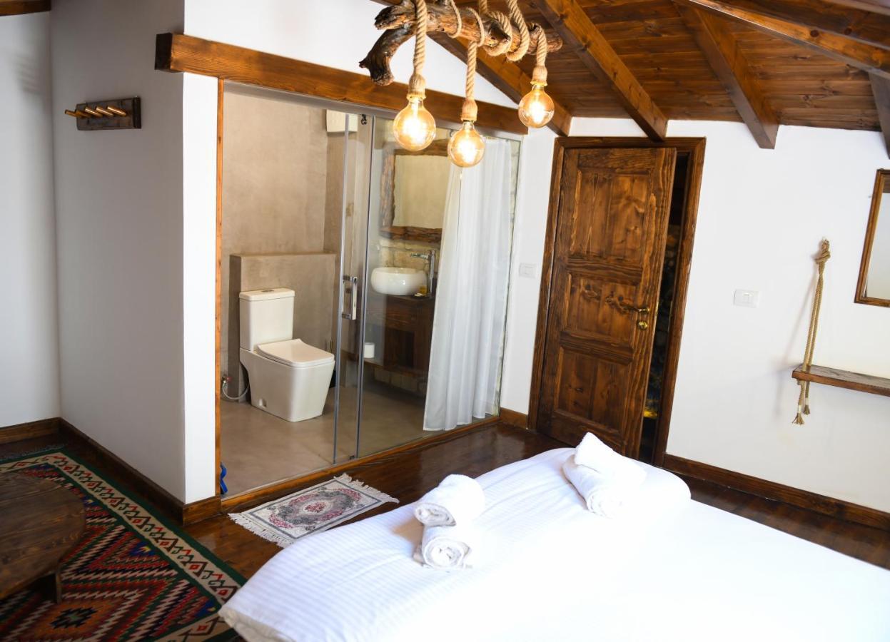 Anhel Hotel Berat Exterior foto