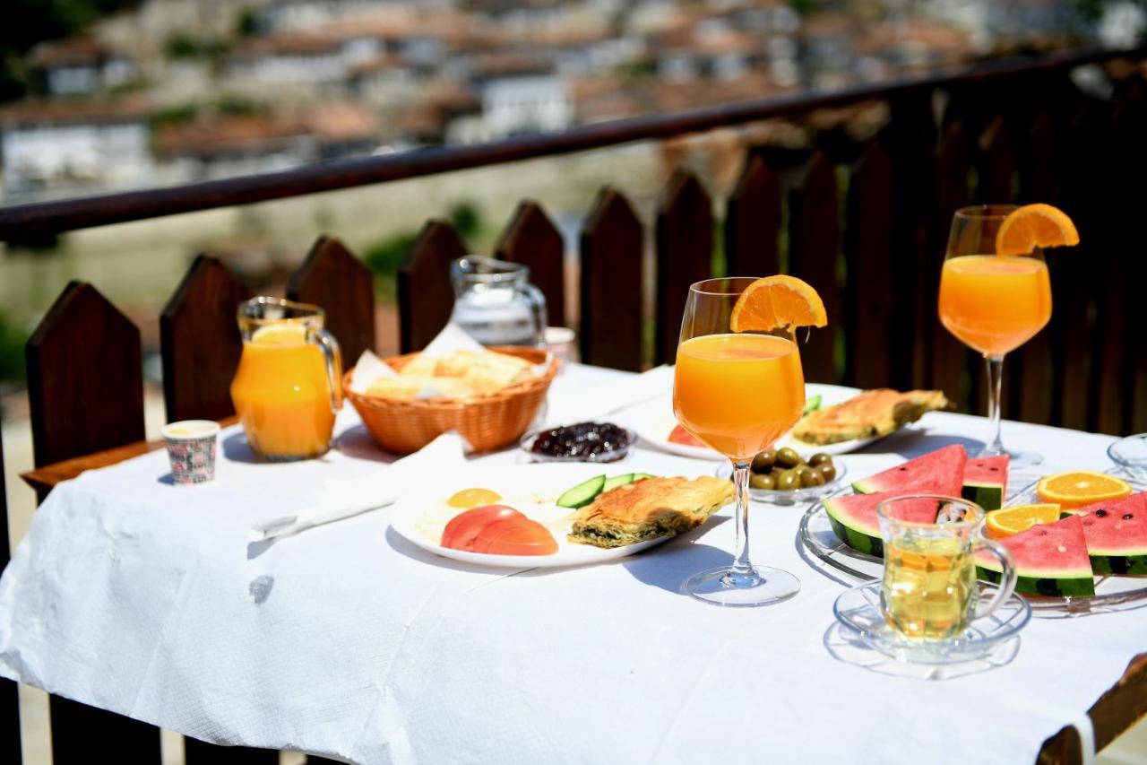 Anhel Hotel Berat Exterior foto