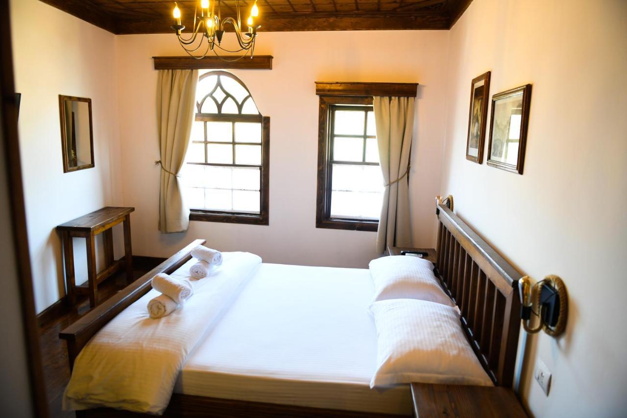 Anhel Hotel Berat Exterior foto