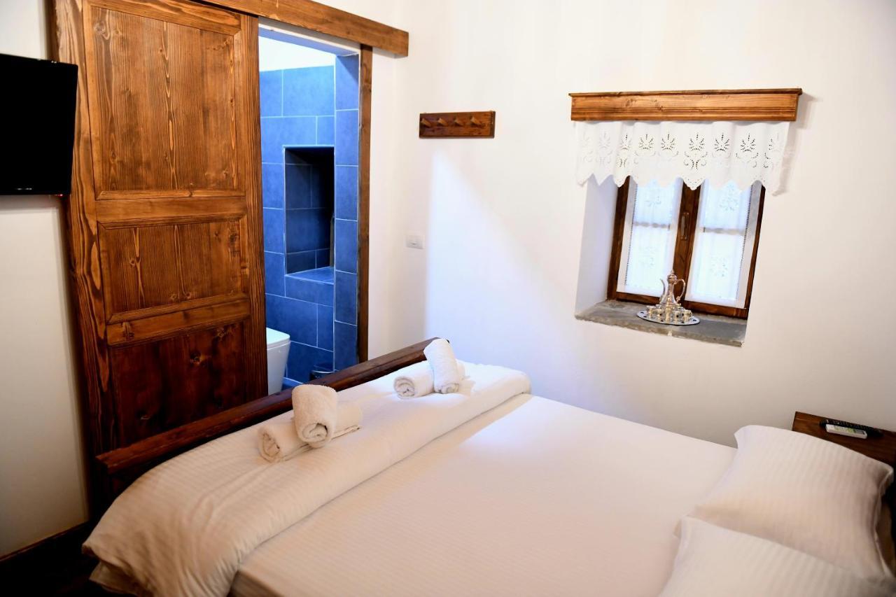 Anhel Hotel Berat Exterior foto