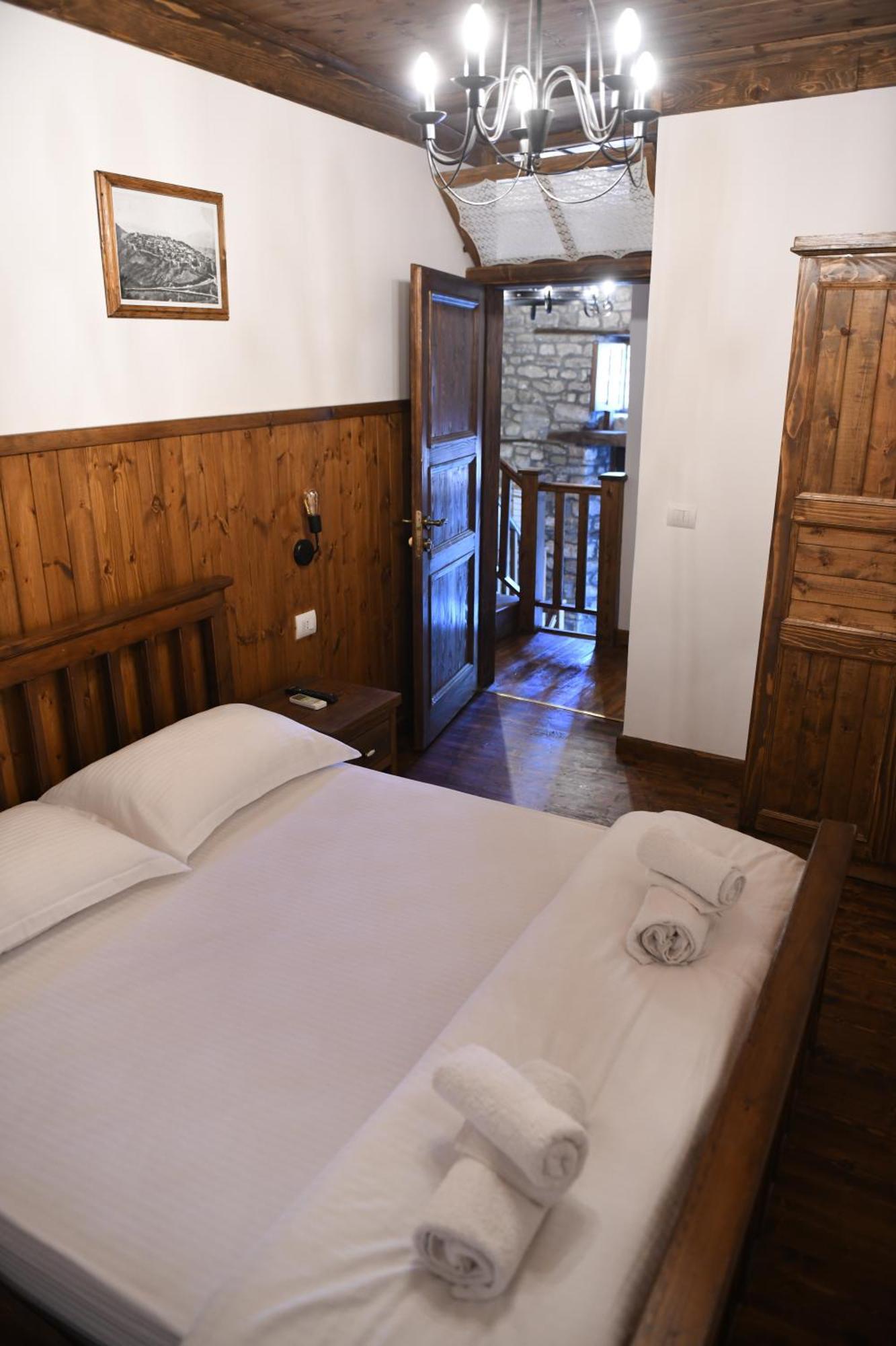 Anhel Hotel Berat Zimmer foto